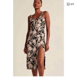 Abercrombie & Fitch Black and Cream Floral Midi Dress